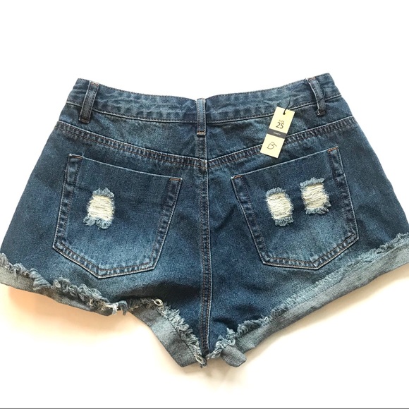 NWT Lily & Parker women’s distressed jean short 25 - Picture 3 of 3